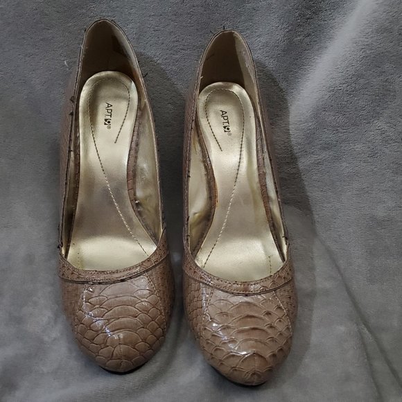 Apt 9  Reptile Stiletto Heels in Lipstick Taupe Size 9M - Picture 6 of 14